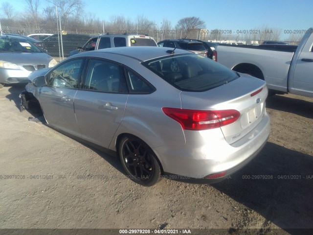 Photo 2 VIN: 1FADP3F26GL307498 - FORD FOCUS 