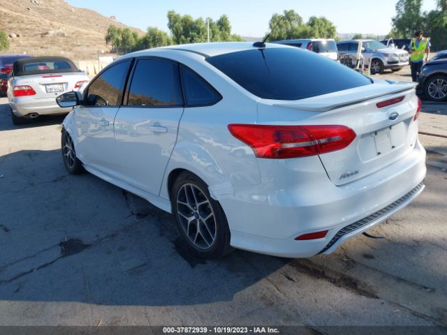 Photo 2 VIN: 1FADP3F26GL351341 - FORD FOCUS 