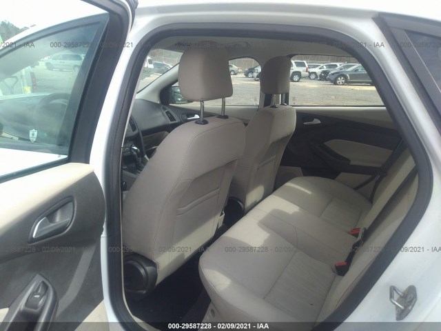 Photo 7 VIN: 1FADP3F26GL356006 - FORD FOCUS 