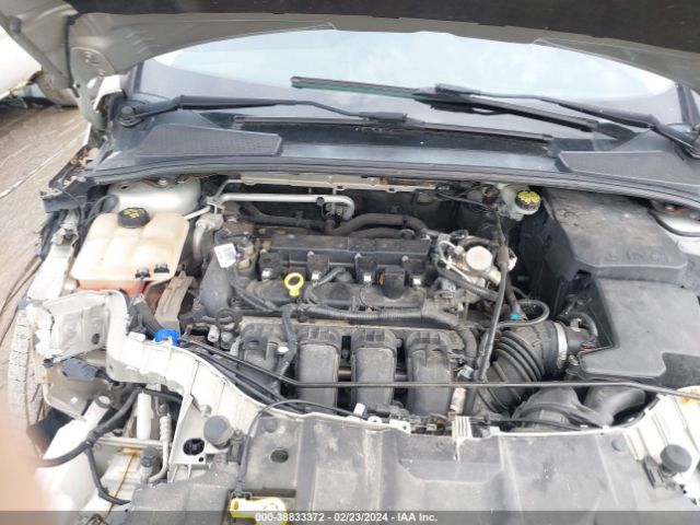 Photo 9 VIN: 1FADP3F26GL386462 - FORD FOCUS 