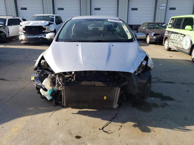 Photo 4 VIN: 1FADP3F26GL403647 - FORD FOCUS 