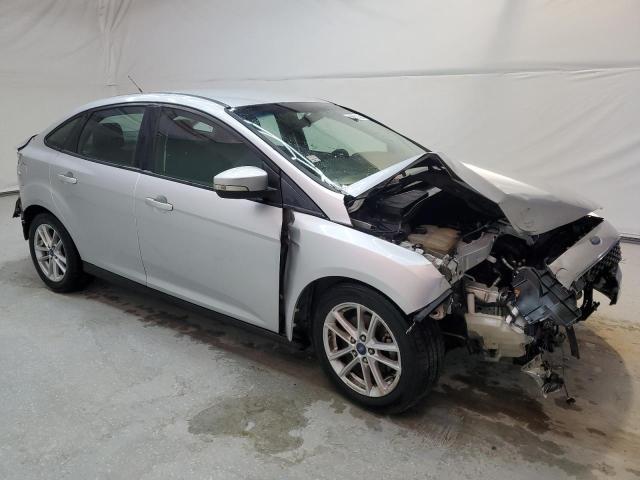 Photo 3 VIN: 1FADP3F26HL220590 - FORD FOCUS SE 