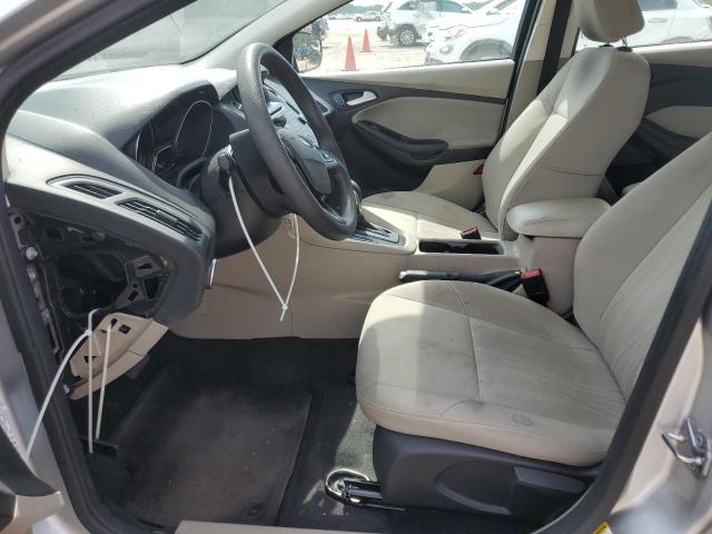 Photo 6 VIN: 1FADP3F26HL227930 - FORD FOCUS SE 