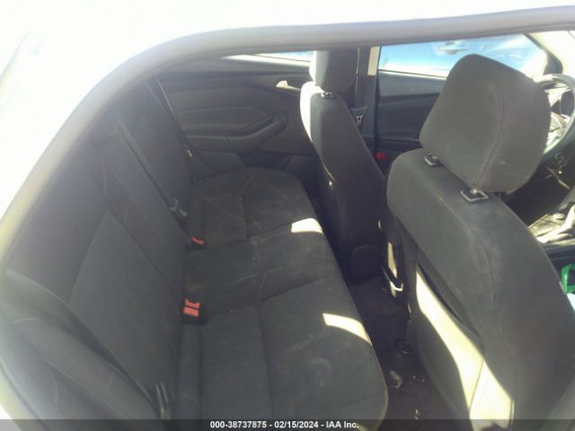 Photo 7 VIN: 1FADP3F26HL259681 - FORD FOCUS 