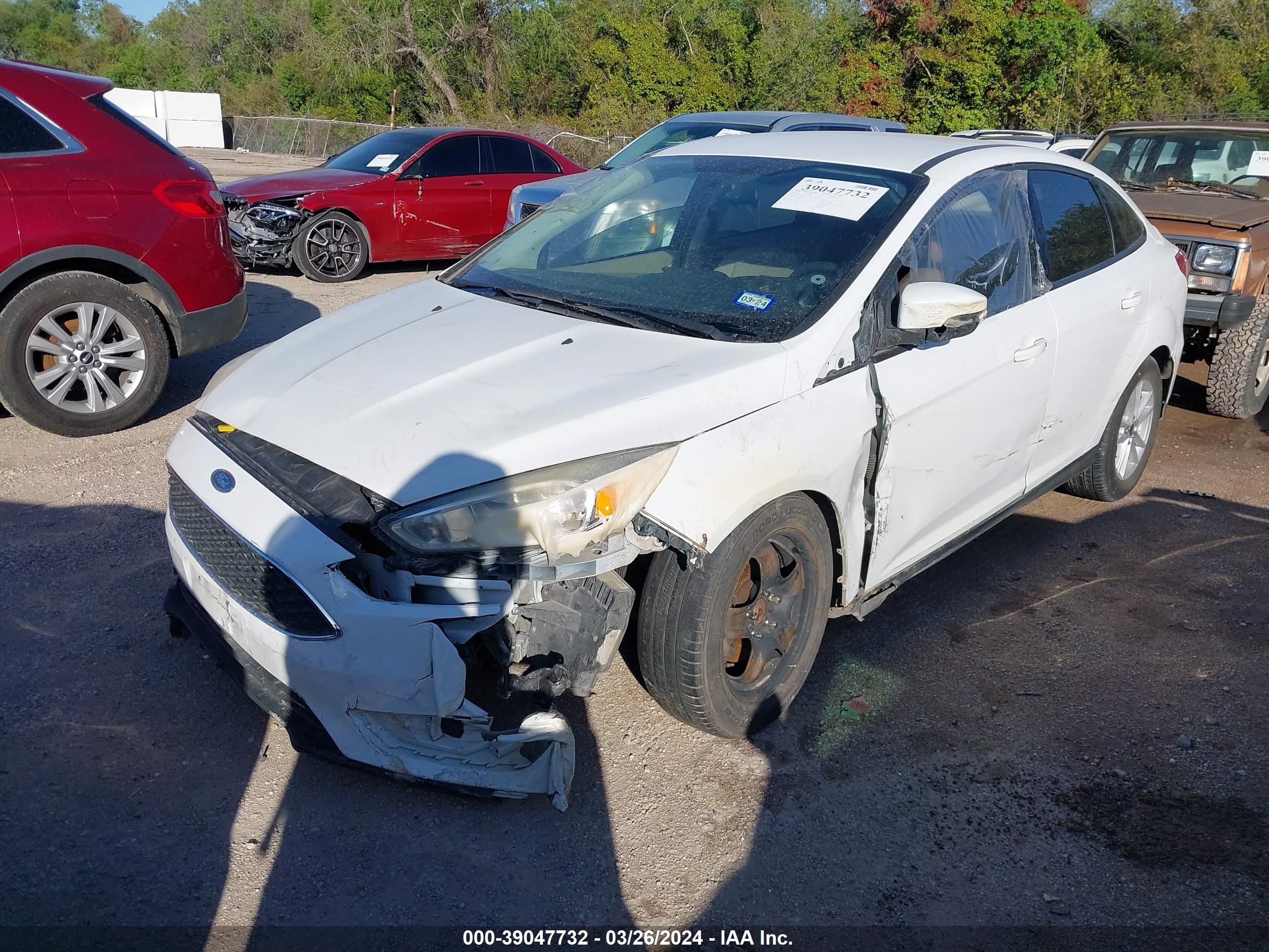 Photo 1 VIN: 1FADP3F26HL266792 - FORD FOCUS 