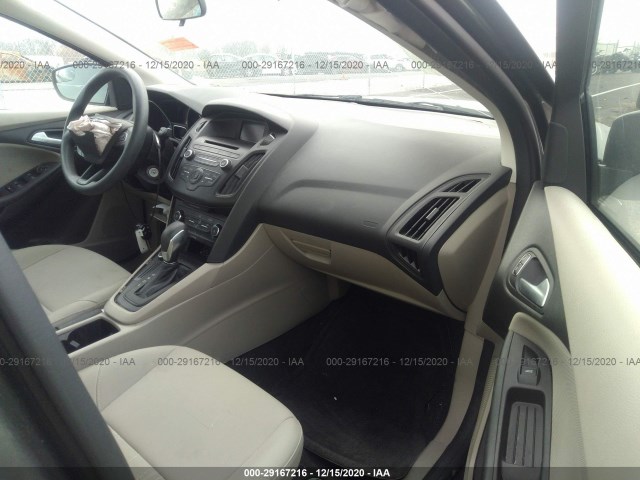 Photo 4 VIN: 1FADP3F26HL309205 - FORD FOCUS 