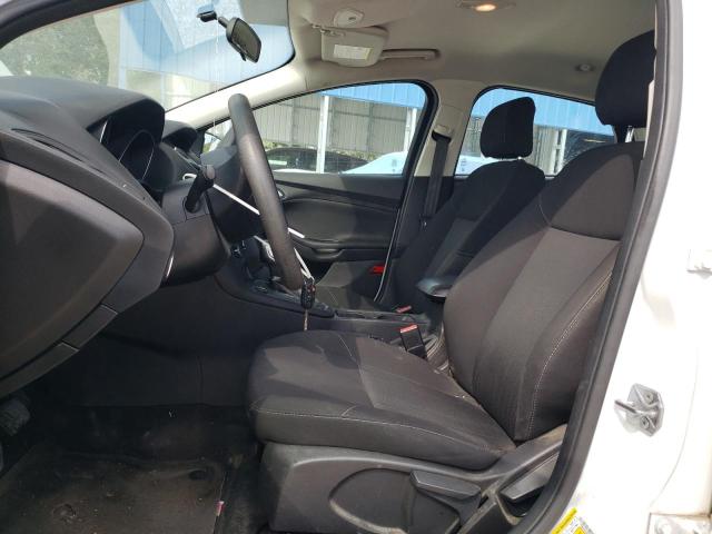 Photo 6 VIN: 1FADP3F26HL309270 - FORD FOCUS SE 