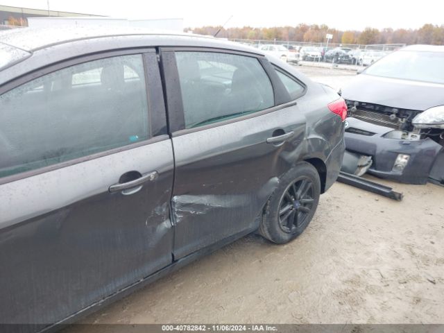 Photo 5 VIN: 1FADP3F26HL315506 - FORD FOCUS 