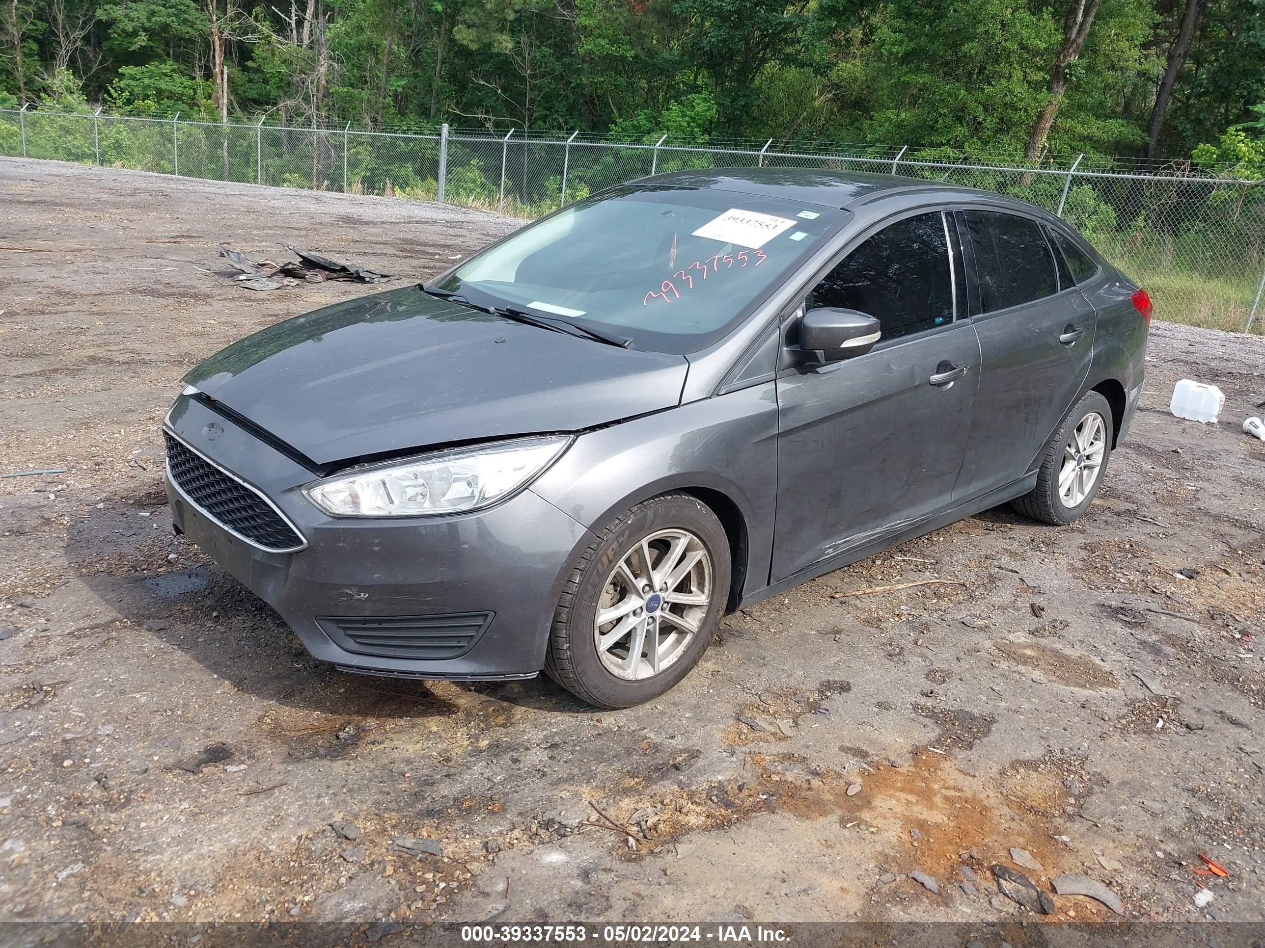 Photo 1 VIN: 1FADP3F26HL317367 - FORD FOCUS 