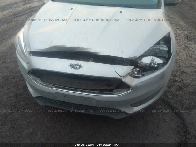 Photo 5 VIN: 1FADP3F26HL337361 - FORD FOCUS 