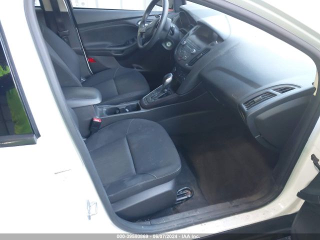 Photo 4 VIN: 1FADP3F26JL206629 - FORD FOCUS 