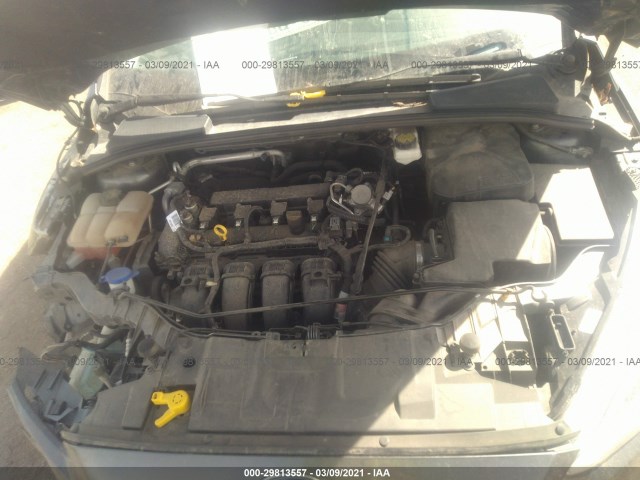 Photo 9 VIN: 1FADP3F26JL262425 - FORD FOCUS 