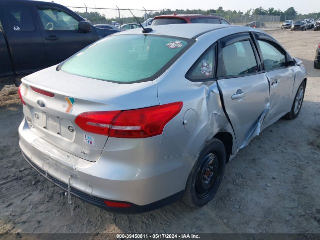 Photo 3 VIN: 1FADP3F26JL295490 - FORD FOCUS 