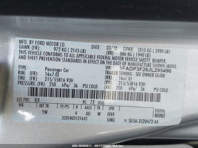 Photo 8 VIN: 1FADP3F26JL295490 - FORD FOCUS 