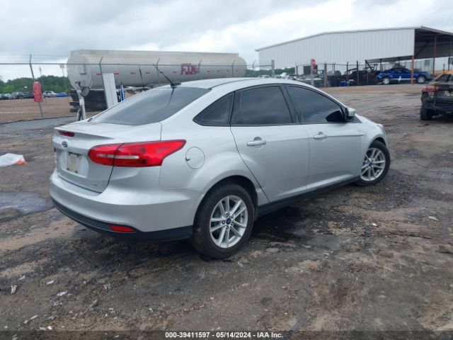 Photo 3 VIN: 1FADP3F26JL308044 - FORD FOCUS 