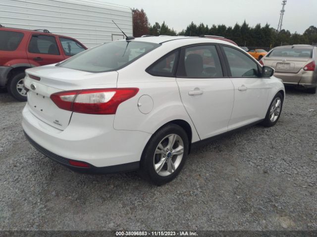 Photo 3 VIN: 1FADP3F27DL107127 - FORD FOCUS 