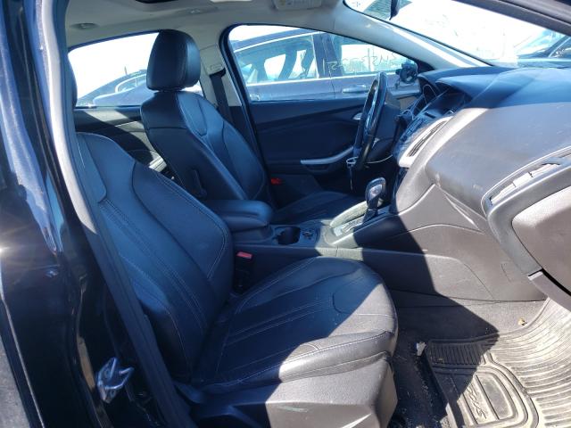 Photo 4 VIN: 1FADP3F27DL121920 - FORD FOCUS SE 