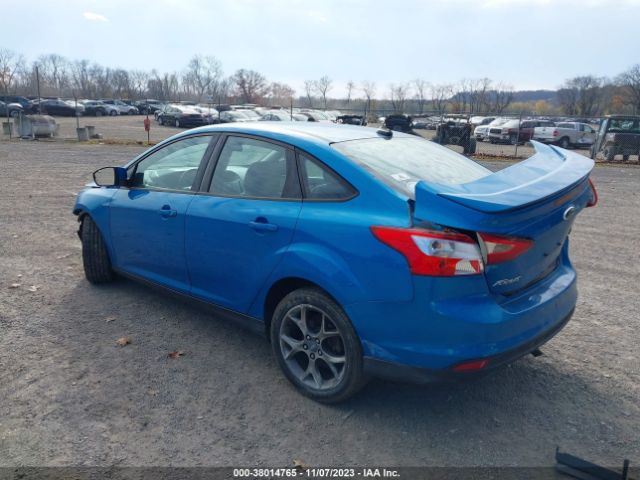 Photo 2 VIN: 1FADP3F27DL133601 - FORD FOCUS 