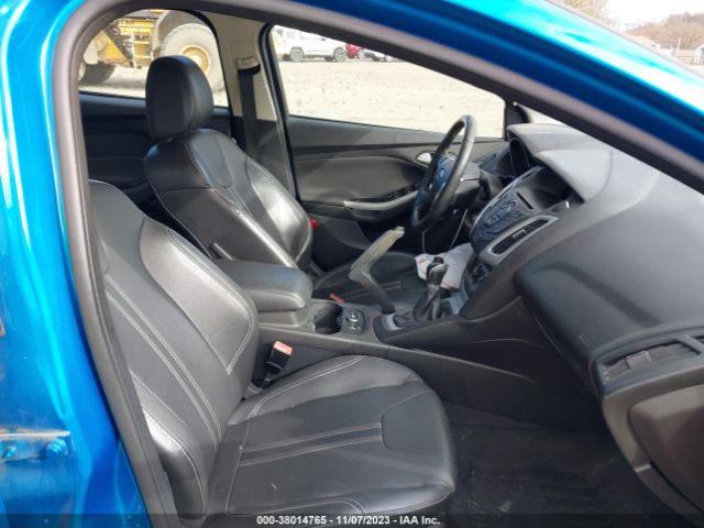 Photo 4 VIN: 1FADP3F27DL133601 - FORD FOCUS 