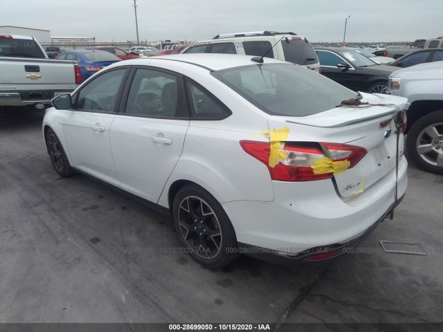 Photo 2 VIN: 1FADP3F27DL137454 - FORD FOCUS 