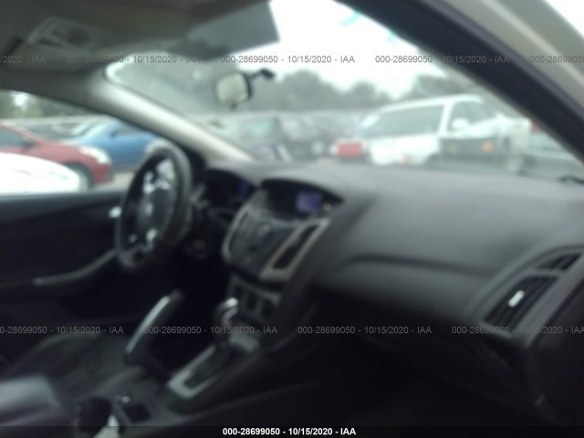 Photo 4 VIN: 1FADP3F27DL137454 - FORD FOCUS 