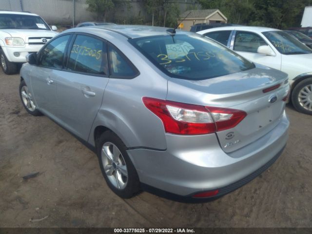 Photo 2 VIN: 1FADP3F27DL158529 - FORD FOCUS 