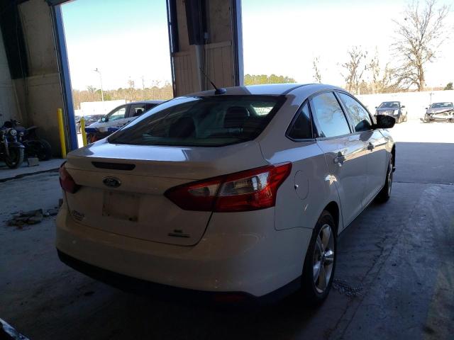 Photo 3 VIN: 1FADP3F27DL167327 - FORD FOCUS SE 