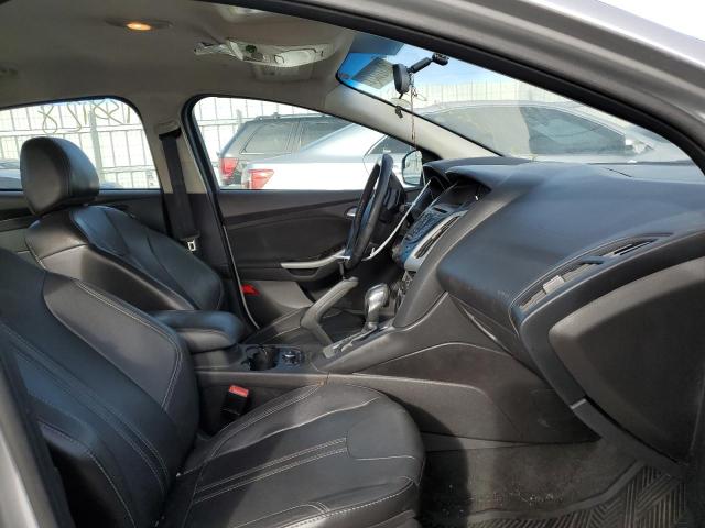 Photo 4 VIN: 1FADP3F27DL182698 - FORD FOCUS SE 