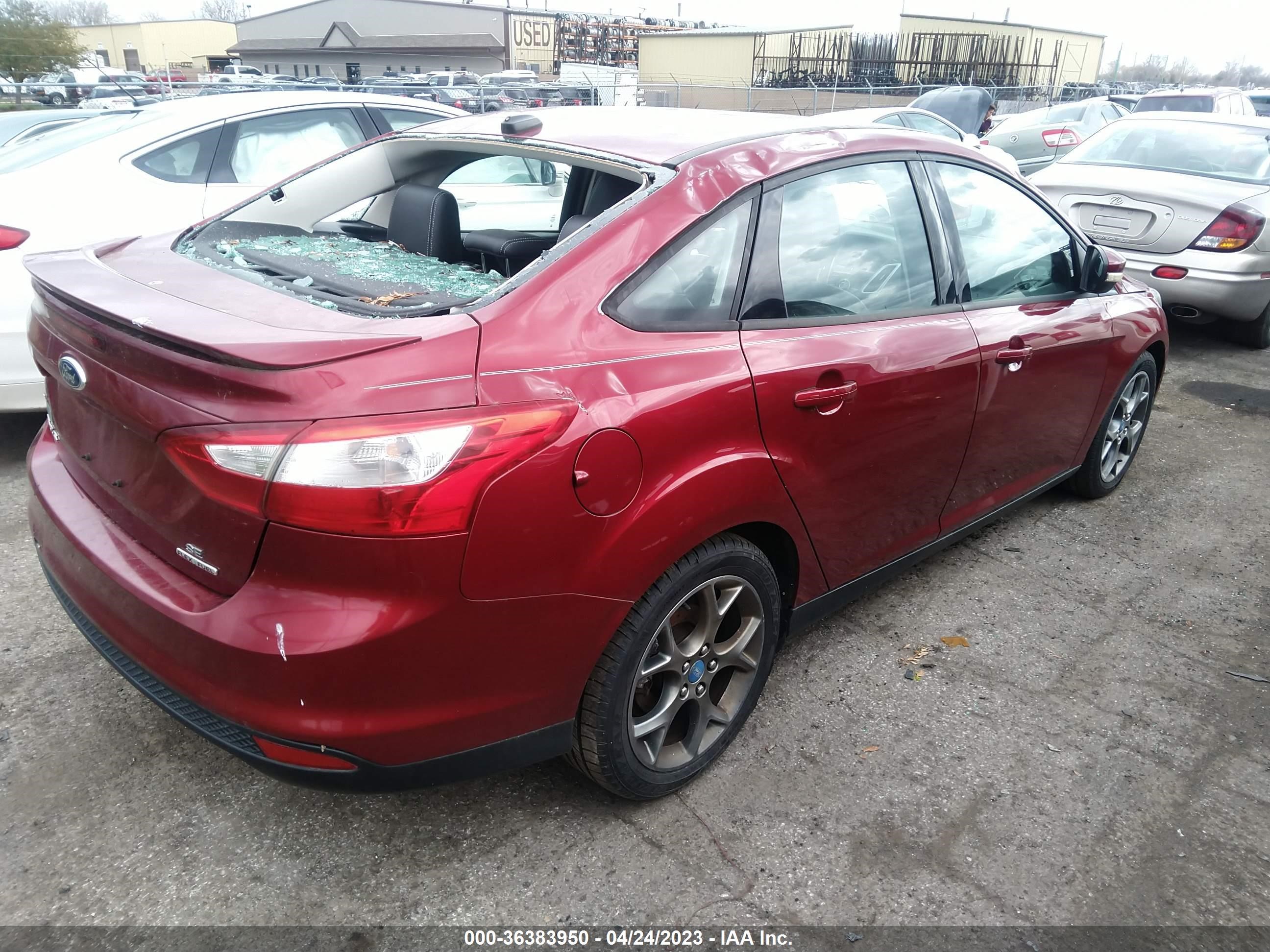 Photo 3 VIN: 1FADP3F27DL226232 - FORD FOCUS 