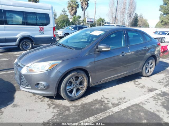 Photo 1 VIN: 1FADP3F27DL227199 - FORD FOCUS 