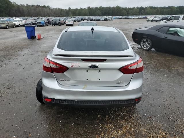 Photo 5 VIN: 1FADP3F27DL227512 - FORD FOCUS 