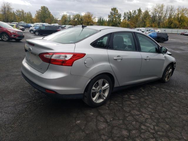 Photo 2 VIN: 1FADP3F27DL235884 - FORD FOCUS 