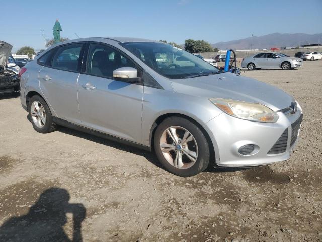 Photo 3 VIN: 1FADP3F27DL248067 - FORD FOCUS SE 