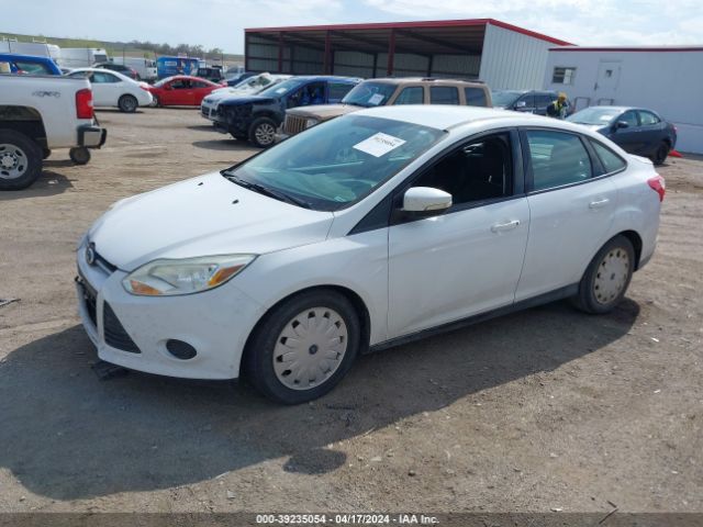 Photo 1 VIN: 1FADP3F27DL270103 - FORD FOCUS 