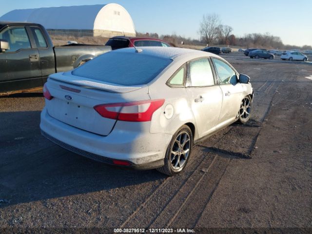 Photo 3 VIN: 1FADP3F27DL283790 - FORD FOCUS 