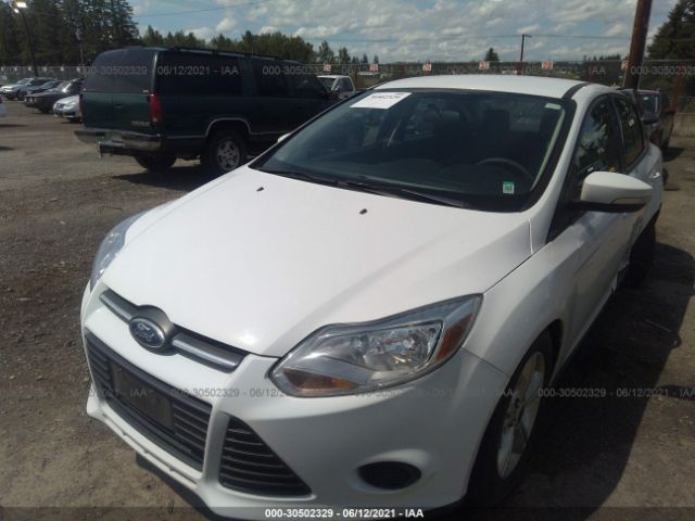 Photo 1 VIN: 1FADP3F27DL326685 - FORD FOCUS 