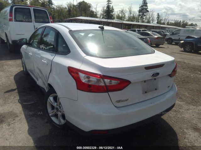 Photo 2 VIN: 1FADP3F27DL326685 - FORD FOCUS 