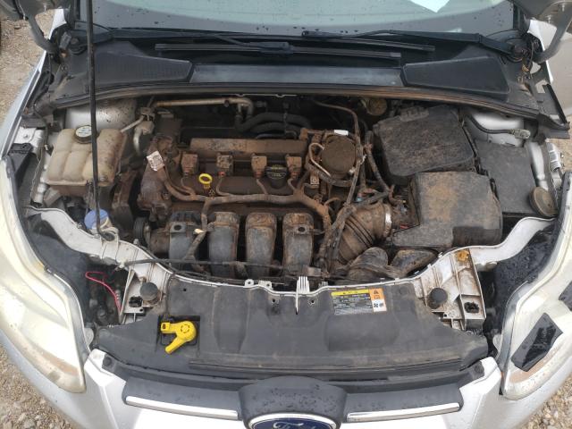 Photo 6 VIN: 1FADP3F27DL334866 - FORD FOCUS SE 