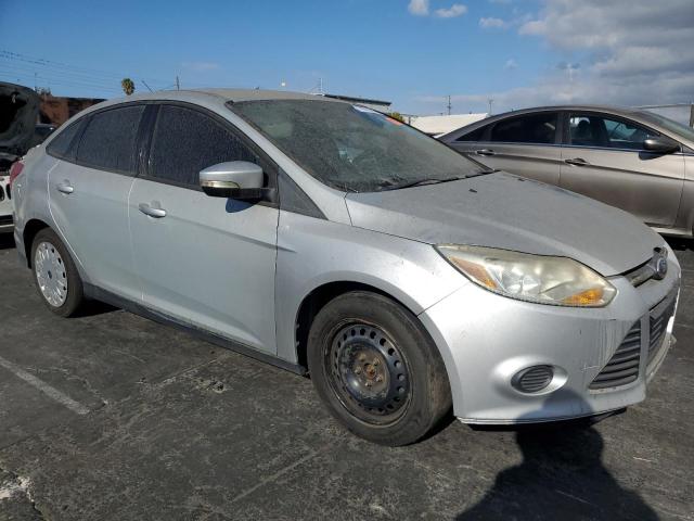 Photo 3 VIN: 1FADP3F27DL352767 - FORD FOCUS SE 