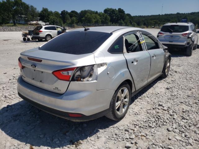 Photo 3 VIN: 1FADP3F27EL132790 - FORD FOCUS SE 