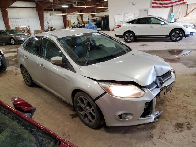 Photo 3 VIN: 1FADP3F27EL137150 - FORD FOCUS SE 