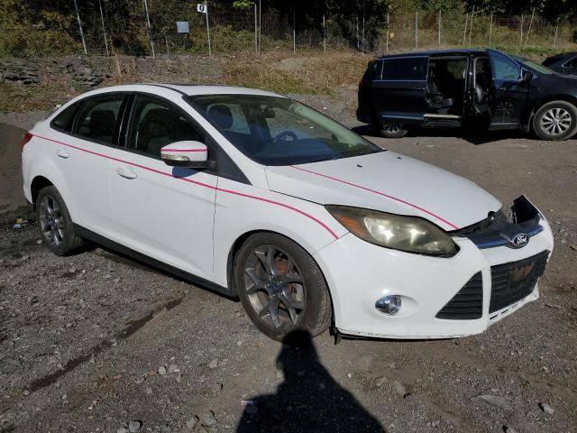 Photo 3 VIN: 1FADP3F27EL178779 - FORD FOCUS 