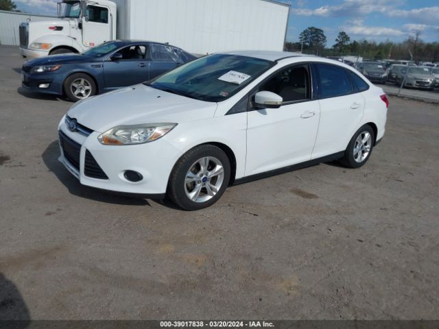 Photo 1 VIN: 1FADP3F27EL183271 - FORD FOCUS 