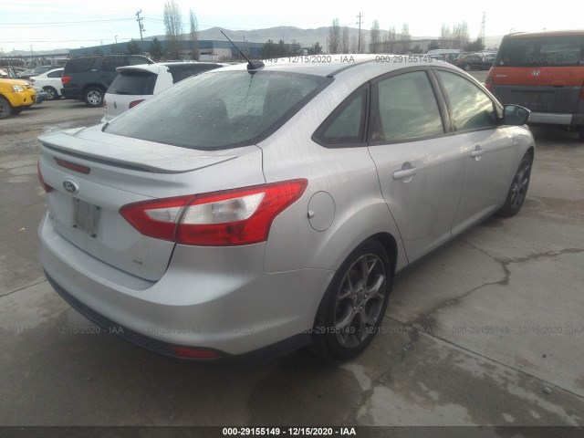 Photo 3 VIN: 1FADP3F27EL210937 - FORD FOCUS 