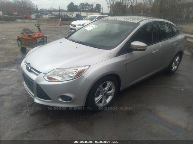 Photo 1 VIN: 1FADP3F27EL227186 - FORD FOCUS 