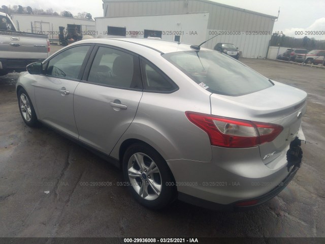 Photo 2 VIN: 1FADP3F27EL227186 - FORD FOCUS 