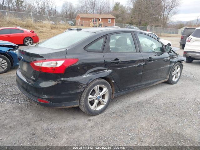 Photo 3 VIN: 1FADP3F27EL240780 - FORD FOCUS 