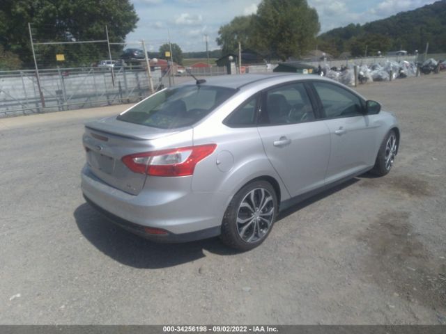 Photo 3 VIN: 1FADP3F27EL245557 - FORD FOCUS 