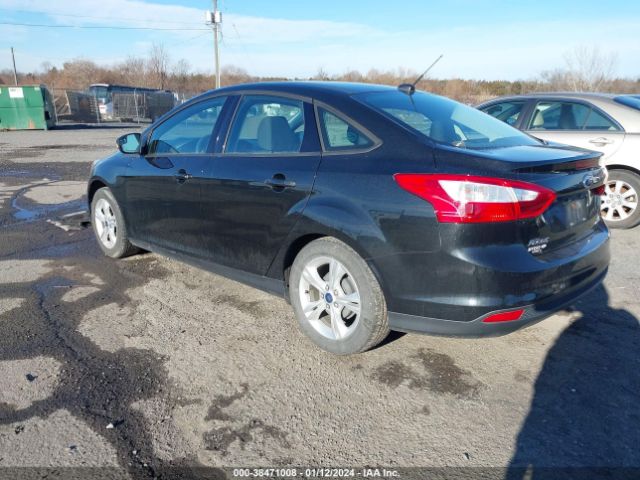 Photo 2 VIN: 1FADP3F27EL269082 - FORD FOCUS 