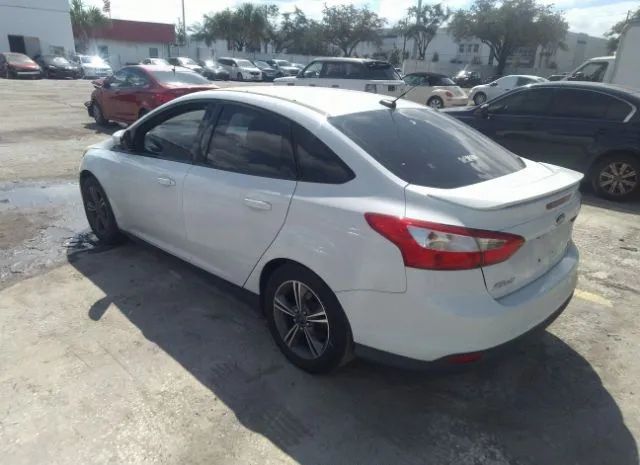 Photo 2 VIN: 1FADP3F27EL309502 - FORD FOCUS 